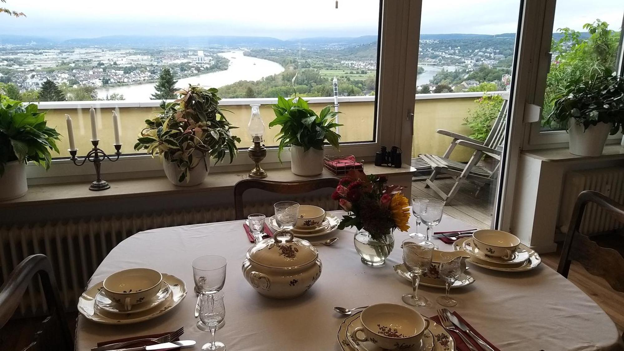 Rheinblick Am Rheinsteig Zur Festung Ehrenbreitstein Mit Balkon Und Sauna Urbar  Exterior foto